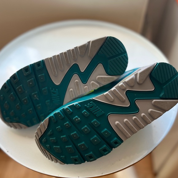 AIR MAX 90 'SPRUCE LIME' - Picture 6 of 7